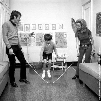 Fabrizio con la moglie Puny e il figlio Cristiano, Genova 1968