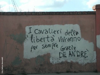 Altra immagine scattata nei pressi del Porto di Livorno nel 2007.